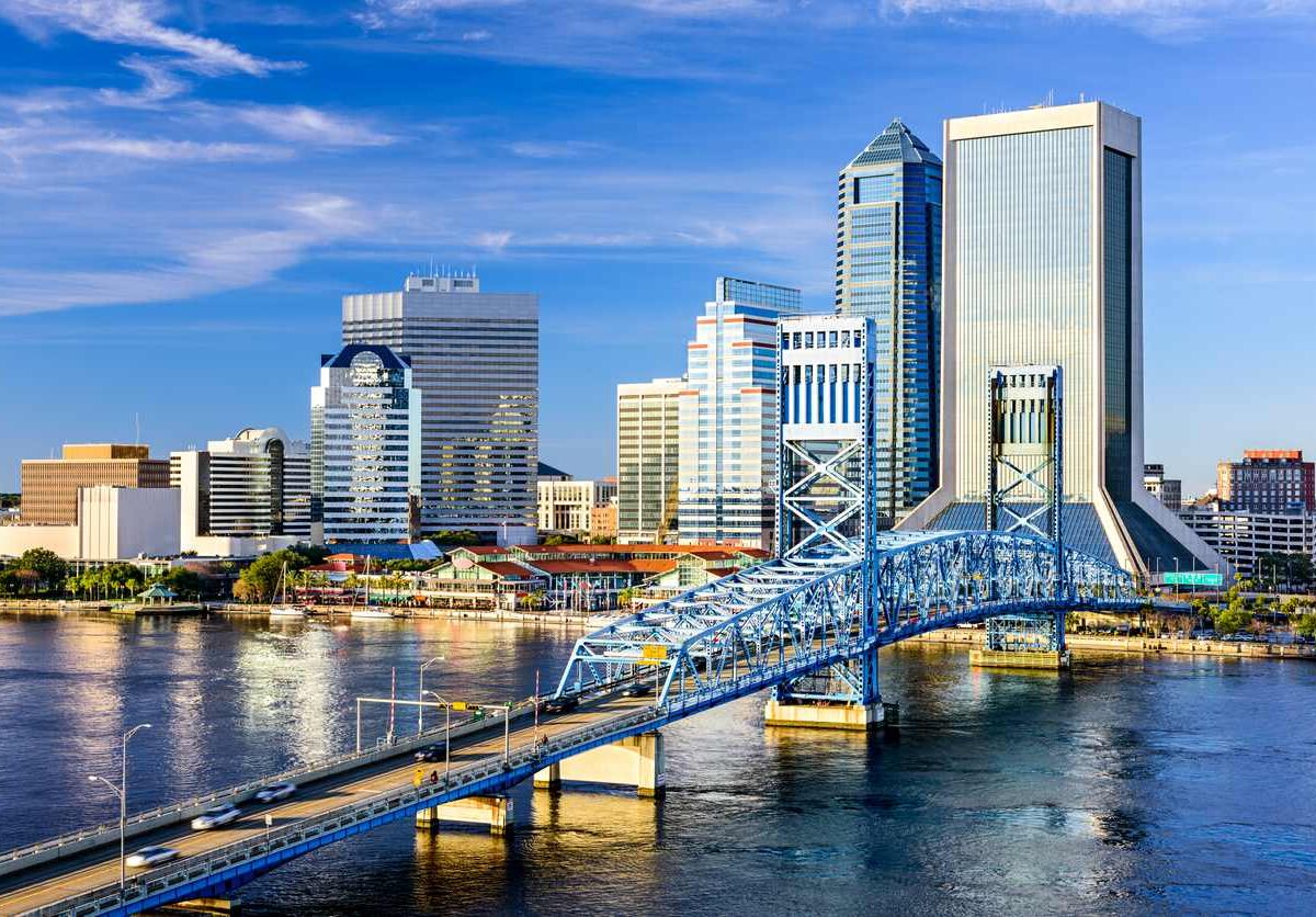 A view of the Jacksonville, FL, skyline from the Saint Johns River during the day.