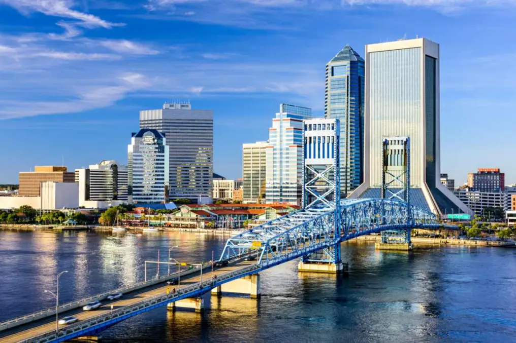 A view of the Jacksonville, FL, skyline from the Saint Johns River during the day.