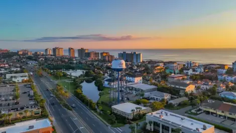 Explore the cost of living, job opportunities, schools, and local amenities in Jacksonville to decide if the city is right for you.